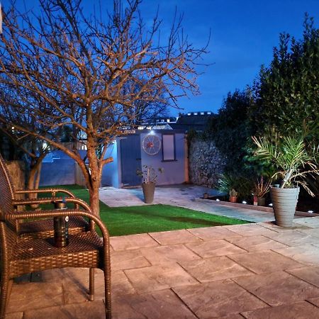 Lobster Cottage - Stylish 3 Bedroom Cottage In Heart Of Tenby Town, Pembrokeshire Dış mekan fotoğraf