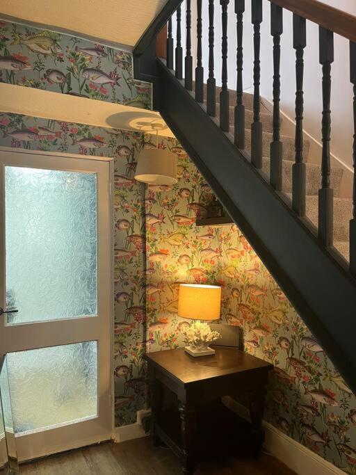 Lobster Cottage - Stylish 3 Bedroom Cottage In Heart Of Tenby Town, Pembrokeshire Dış mekan fotoğraf