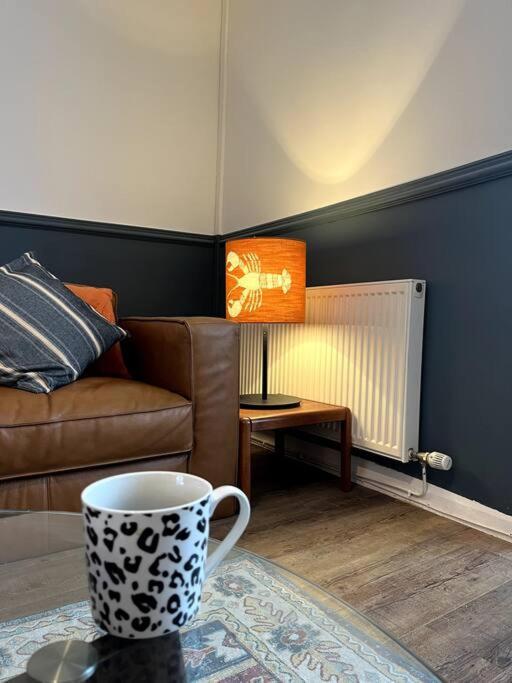 Lobster Cottage - Stylish 3 Bedroom Cottage In Heart Of Tenby Town, Pembrokeshire Dış mekan fotoğraf