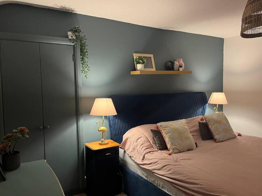 Lobster Cottage - Stylish 3 Bedroom Cottage In Heart Of Tenby Town, Pembrokeshire Dış mekan fotoğraf