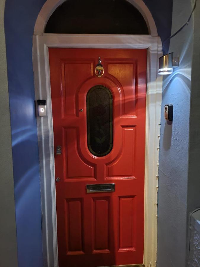 Lobster Cottage - Stylish 3 Bedroom Cottage In Heart Of Tenby Town, Pembrokeshire Dış mekan fotoğraf